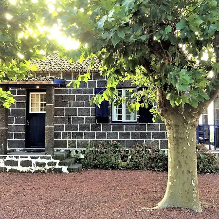 Casa Da Canada * هيبيرا غْريندي